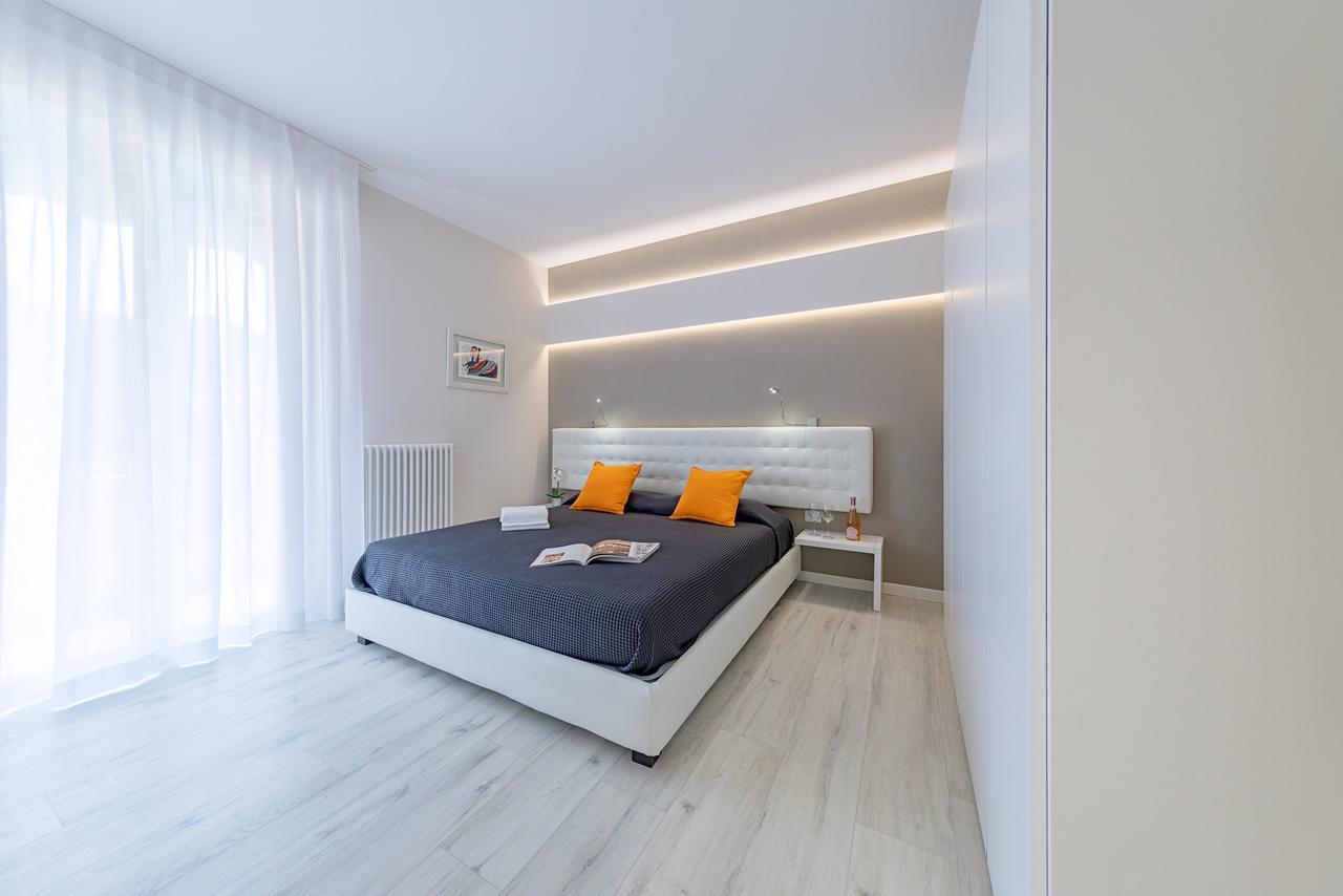 Appartamento Valeria By Wonderful Italy Sirmione Exterior photo